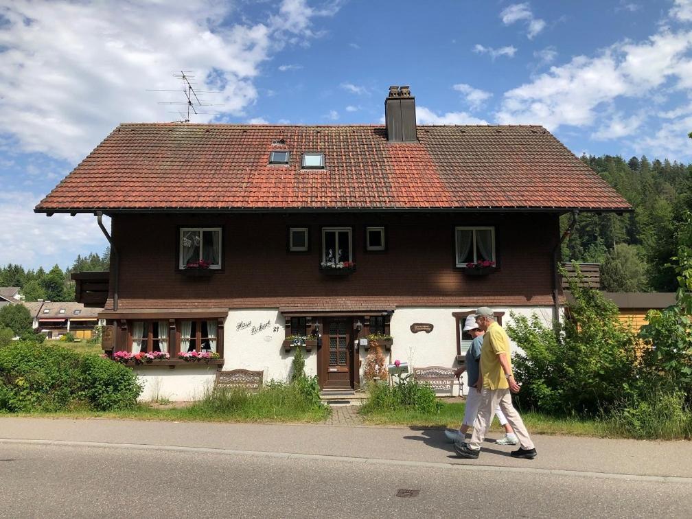 Gaestehaus Lickert Familie Dreher Hinterzarten Exterior photo
